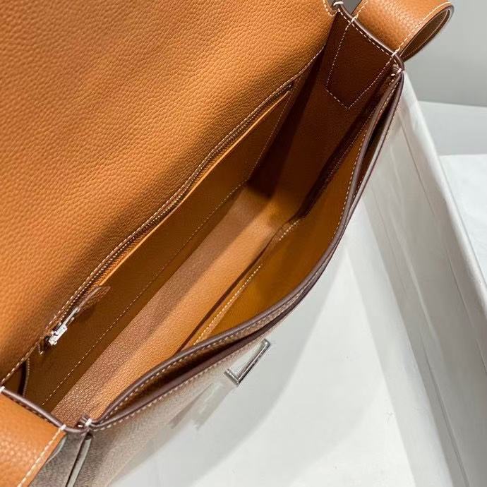 HM Steve Light Junior Messenger Bag Tan Togo Calfskin