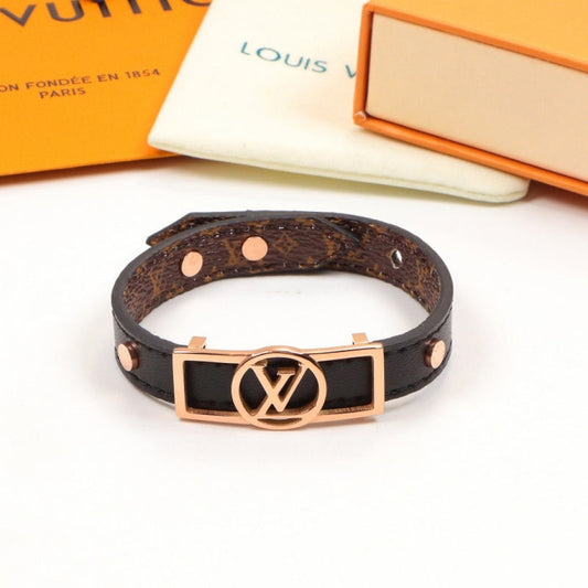 LVB110 Belt titanium steel bracelet couple, hollow three-dimensional alphabet with bracelet Jewelry