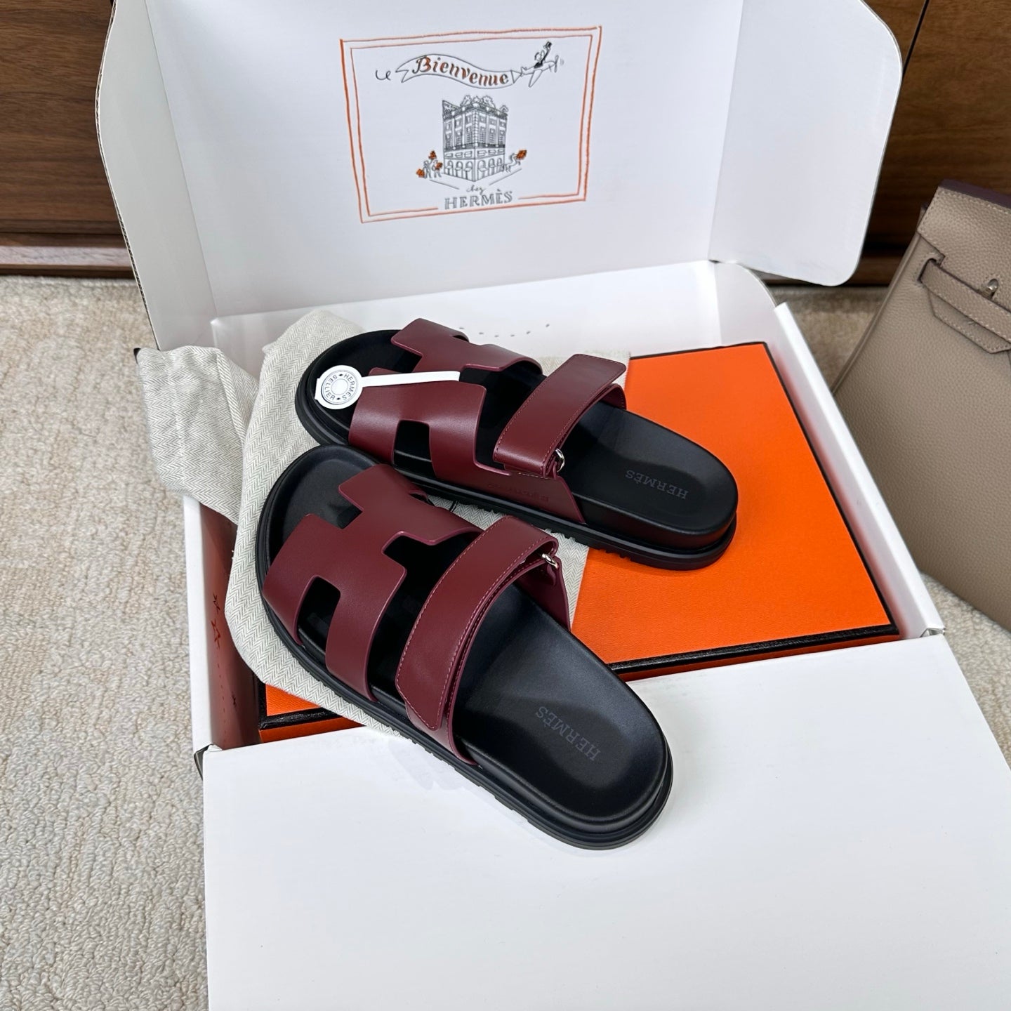 HM Chypre Sandal Black Burgundy Leather 862404