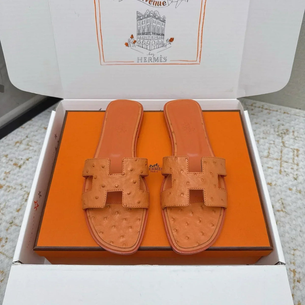 HM 26ss Oran Sandals Orange Ostrich Leather 625093