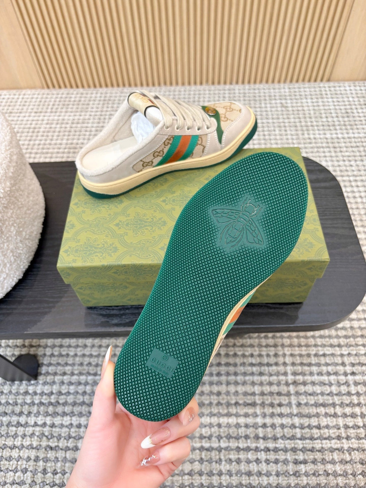 Gucci 26s Backless Sneakers In Beige Canvas And Leather