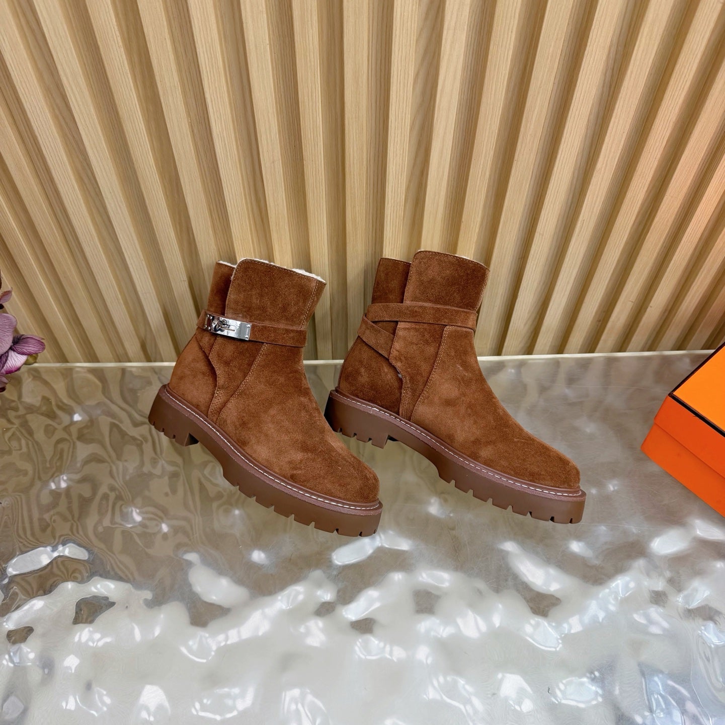 HM Jeff Ankle Boots Brown Suede Shearling 537935