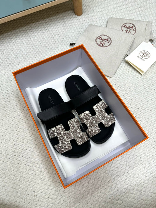 HM Chypre Sandal Black Off White Python Skin Pattern 618578