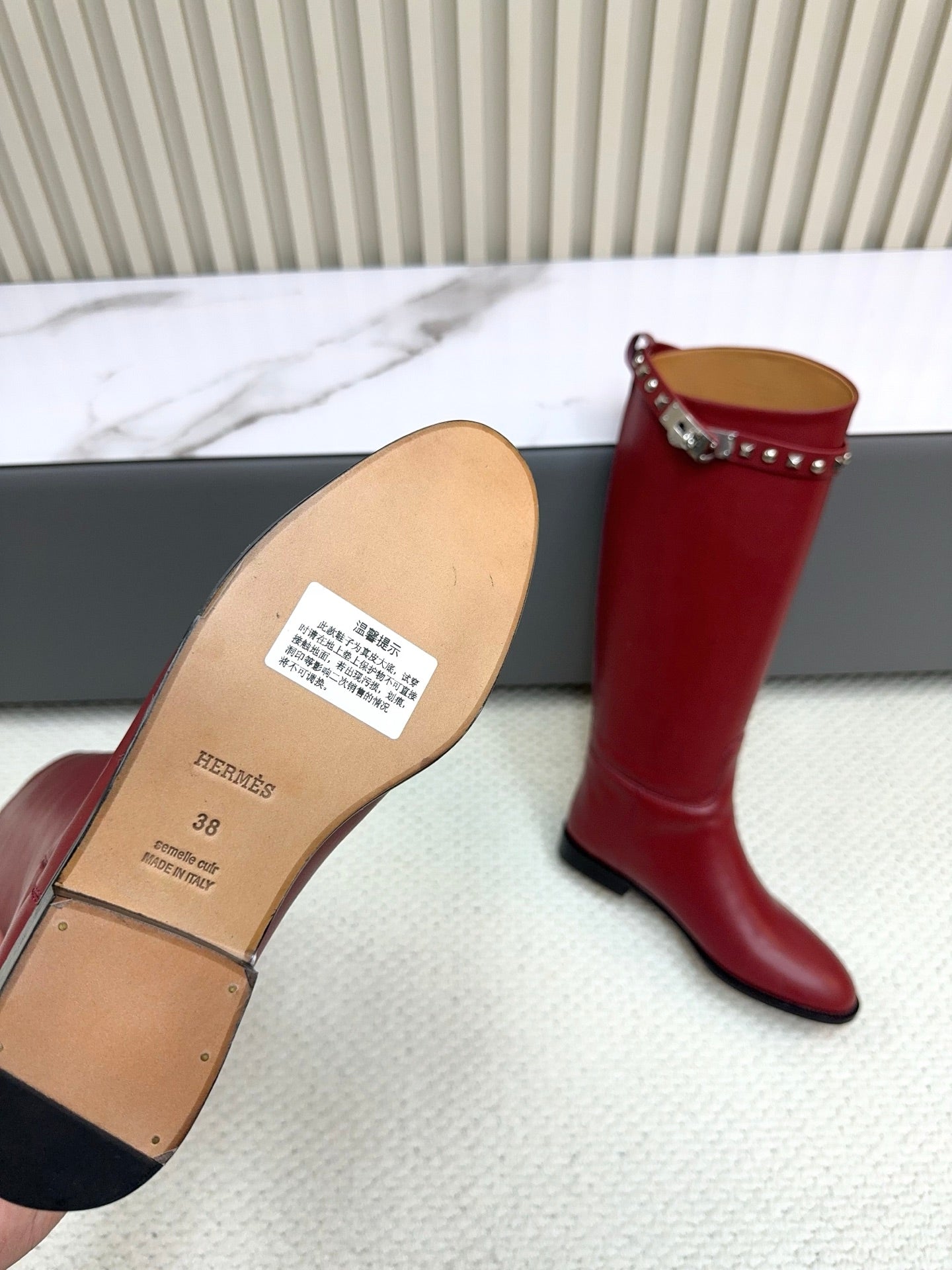 HM 25ss Kelly Buckle Riding Boots Red Cowhide 576124