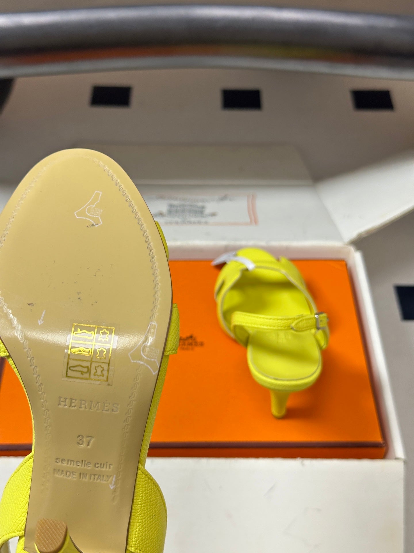 HM Holy Sandal Bright Yellow Cowhide 834999