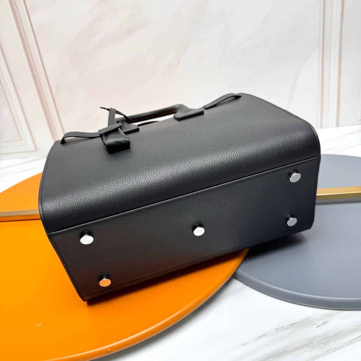 YSL Sac de Jour Baby 32cm Black Cowhide 285779