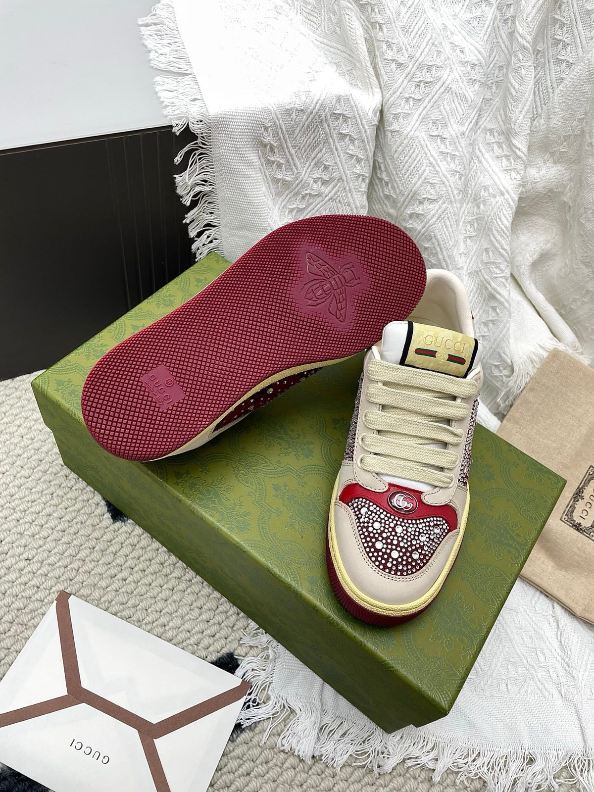 GG Women's Crystal Screener Sneaker Ivory Red Leather 611296