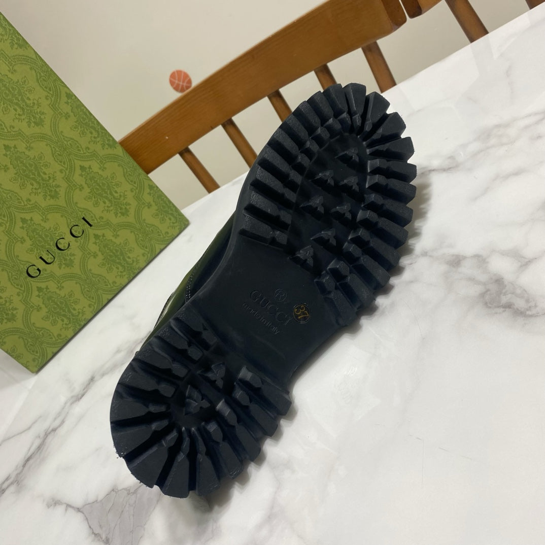 GG 26s Web Lug Sole Derbys Black Leather 106680