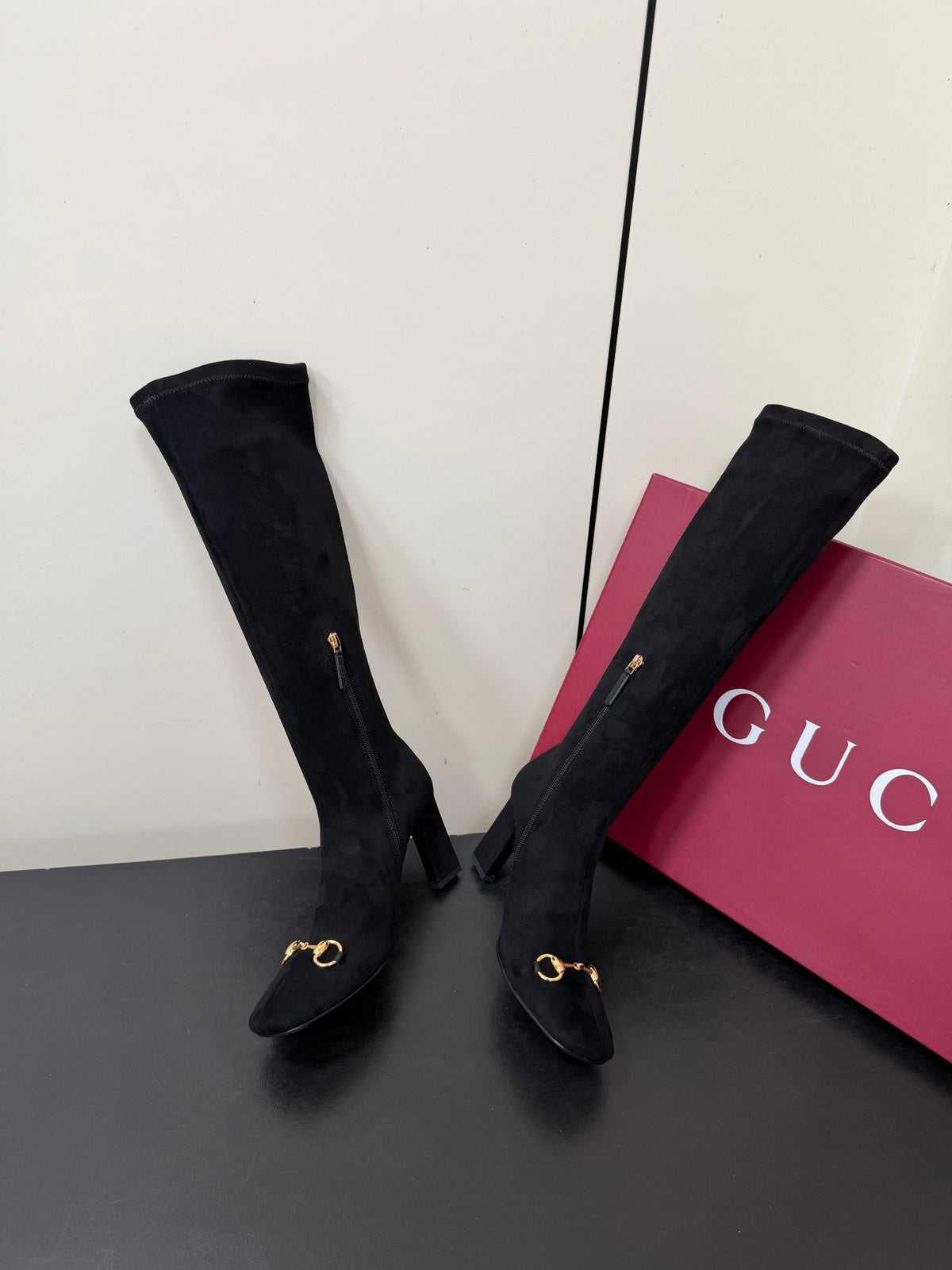 GG Signora Horsebit Knee-High Boots 8.5CM Black Suede 984464