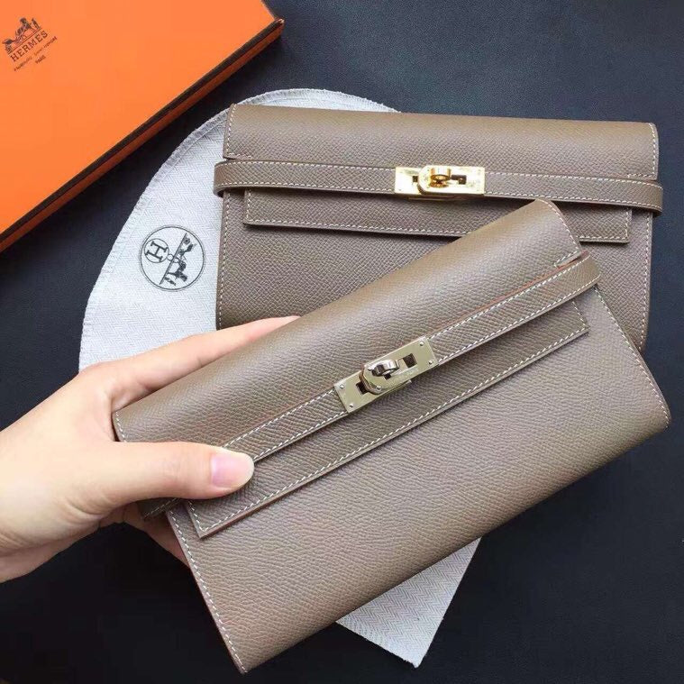HM Kelly Classic Wallet 20.5 Cedar Calfskin