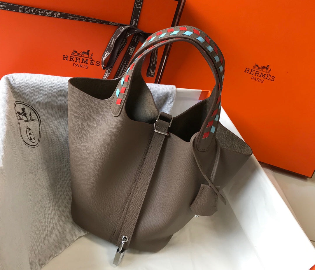HM PICOTIN LOCK 18 TAUPE EPSOM WITH BRAID STRAP