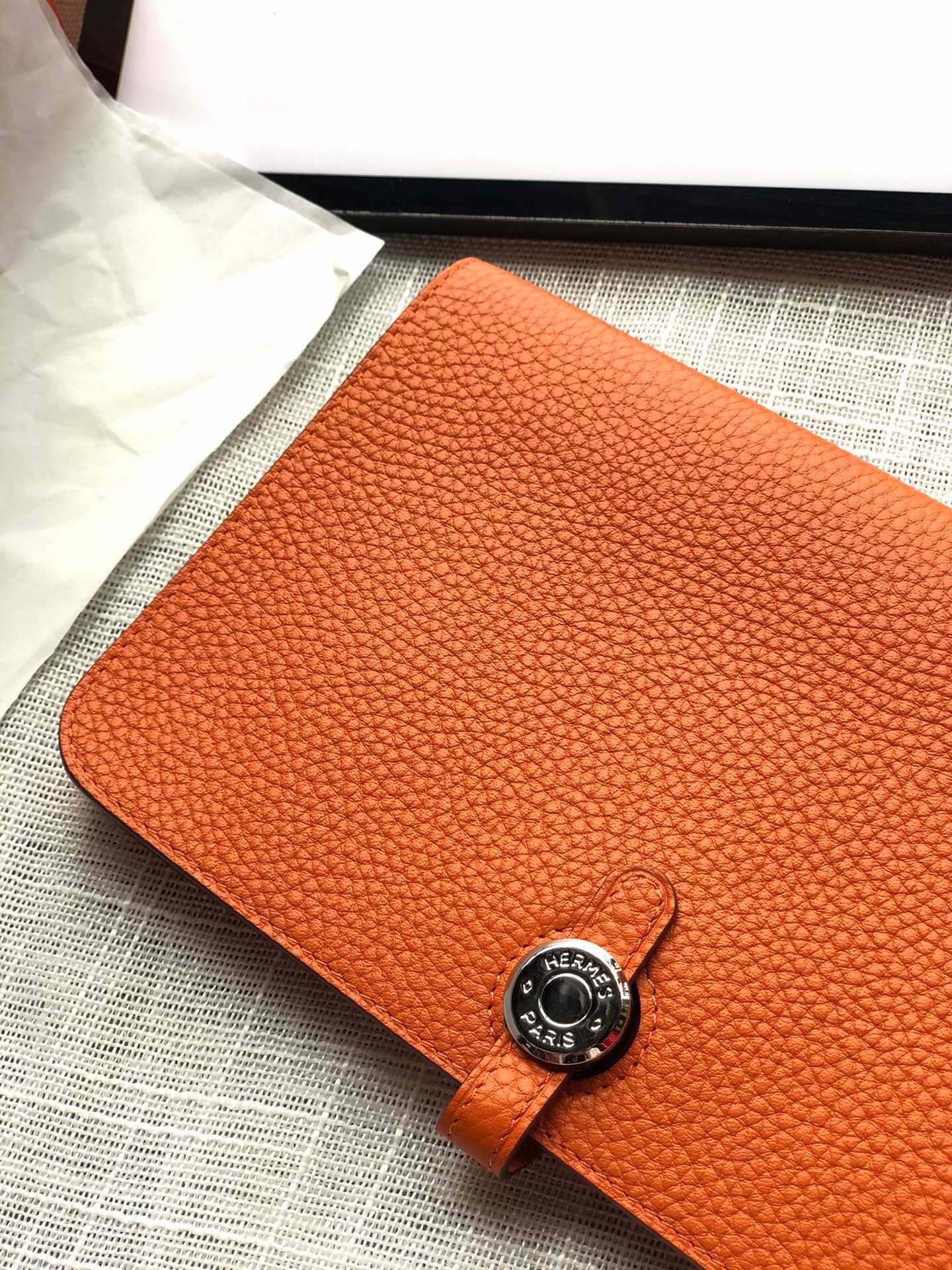 HM Dogon Wallet 20 Orange Togo SHW
