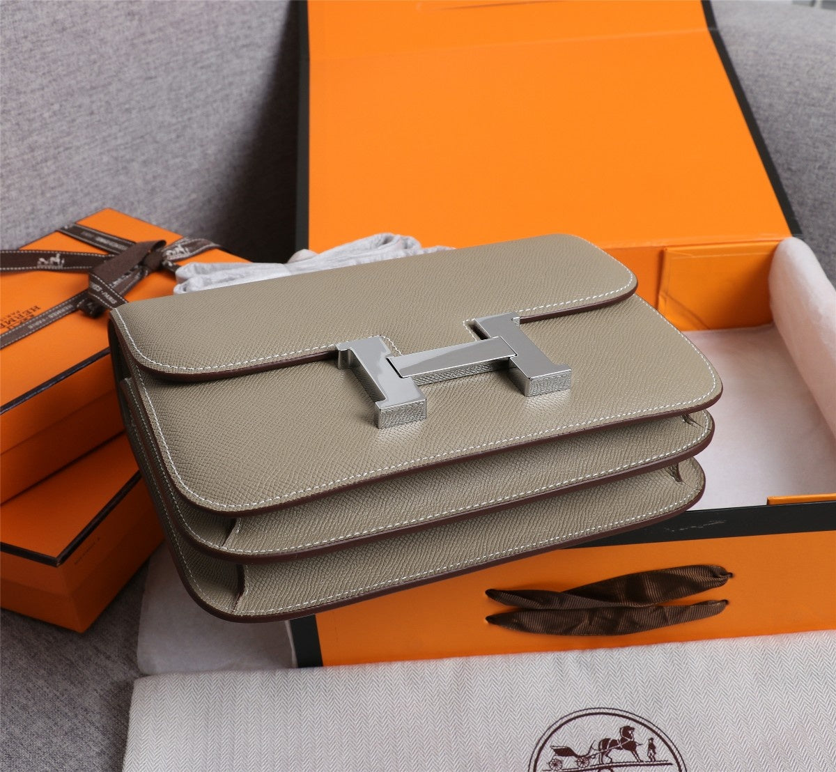 HM CONSTANCE BAGS 19 KHAKI EPSOM SILVER HARDWARE