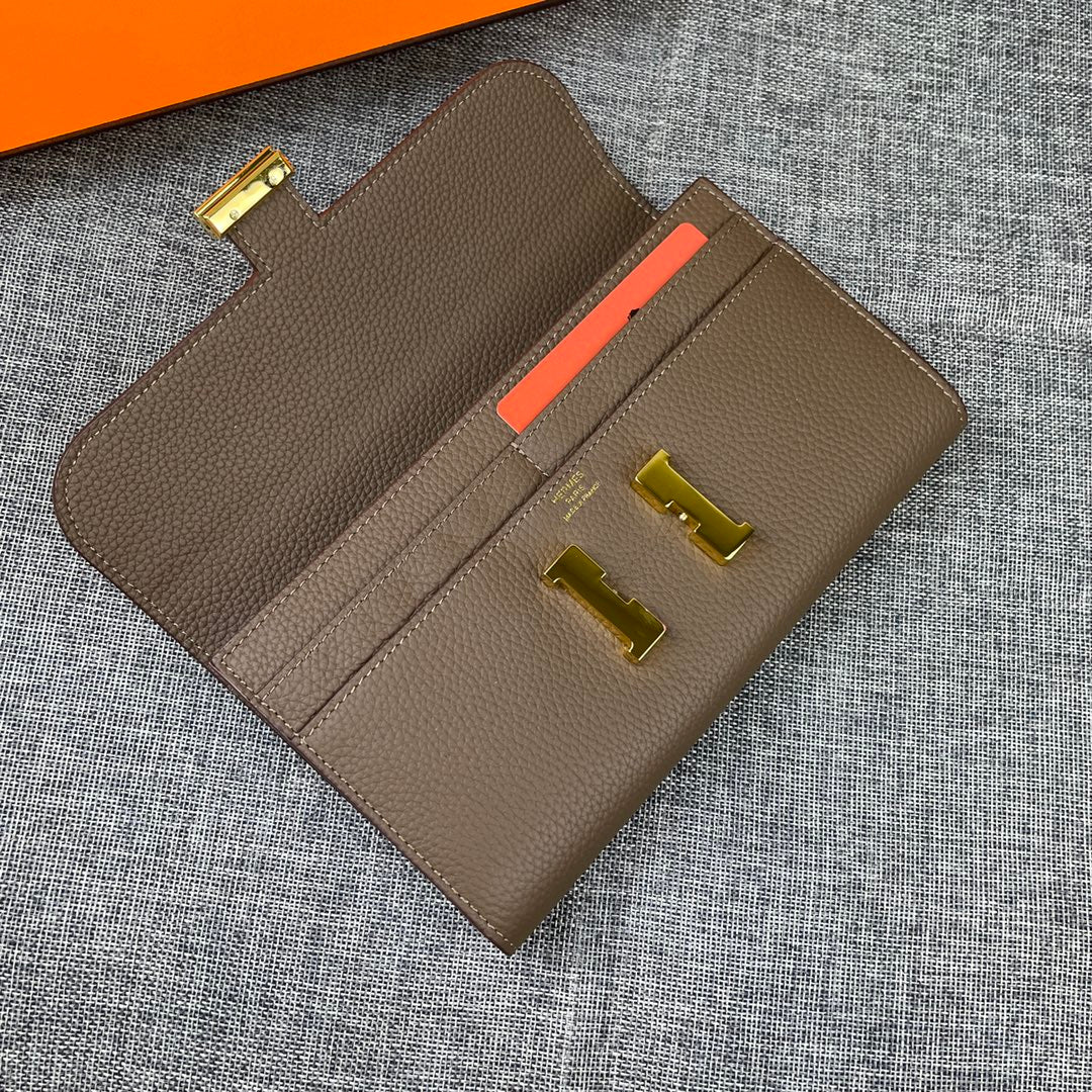 HM Clutch Constance 22 Ash Brown Calfskin GHW