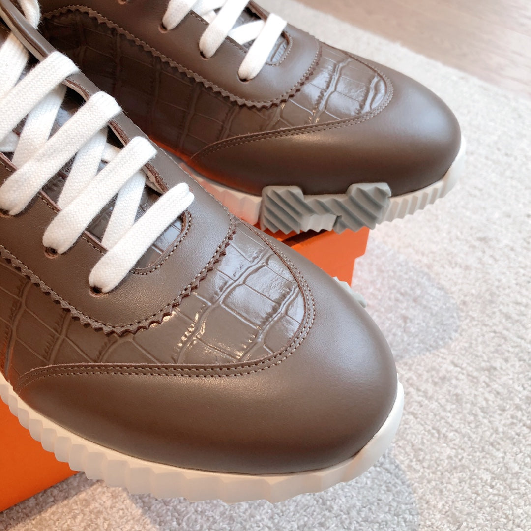 HM Bouncing Sneakers Chocolate Embossed Sheepskin 705796