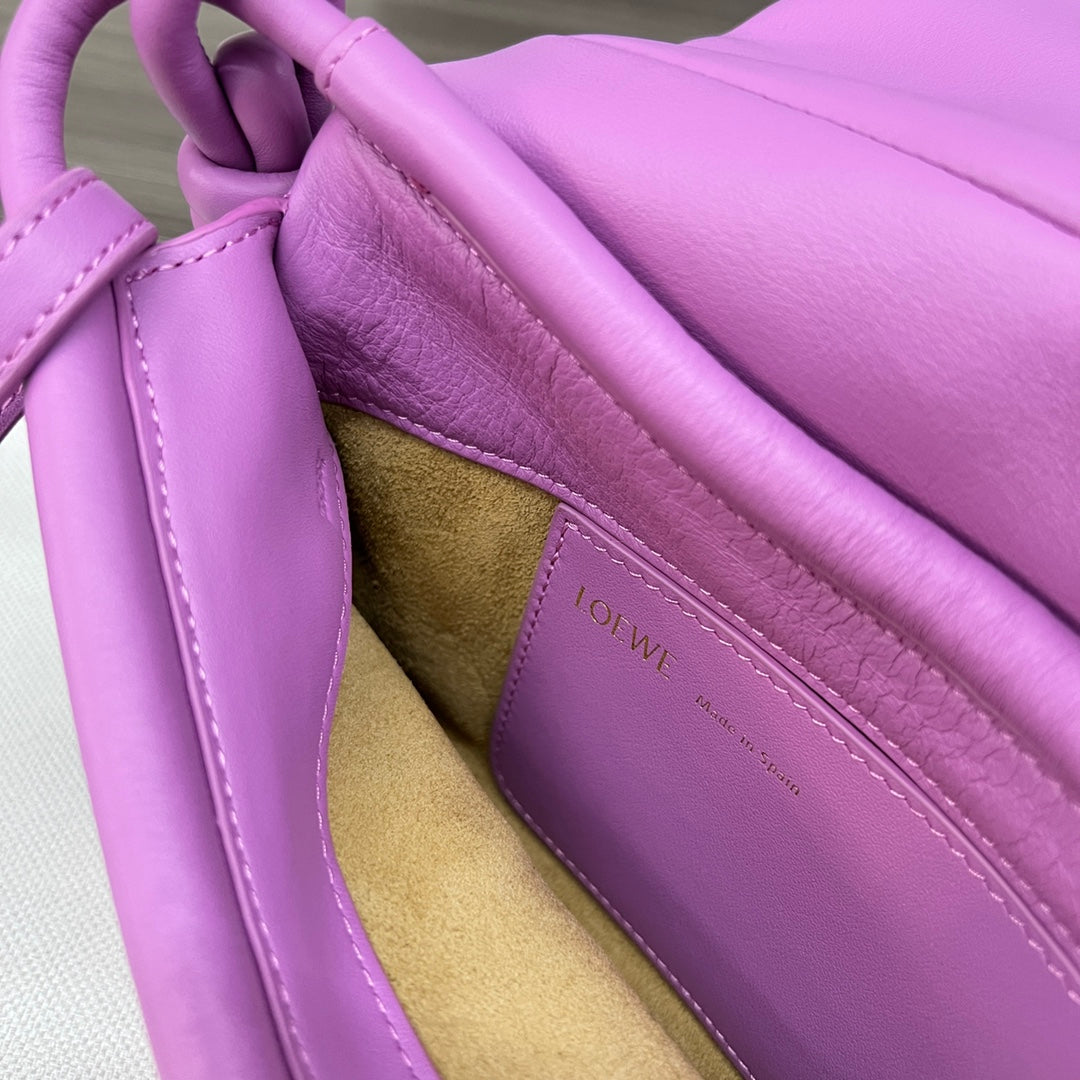 Loew Paseo Shoulder Bag 25cm Light Magenta Cowhide