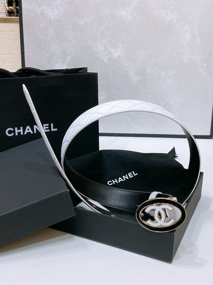 CHANEL 30MM BELT IN WHITE EMBROIDERED CALFSKIN WHITE MIX BLACK METAL LOGO GOLD HARDWARE