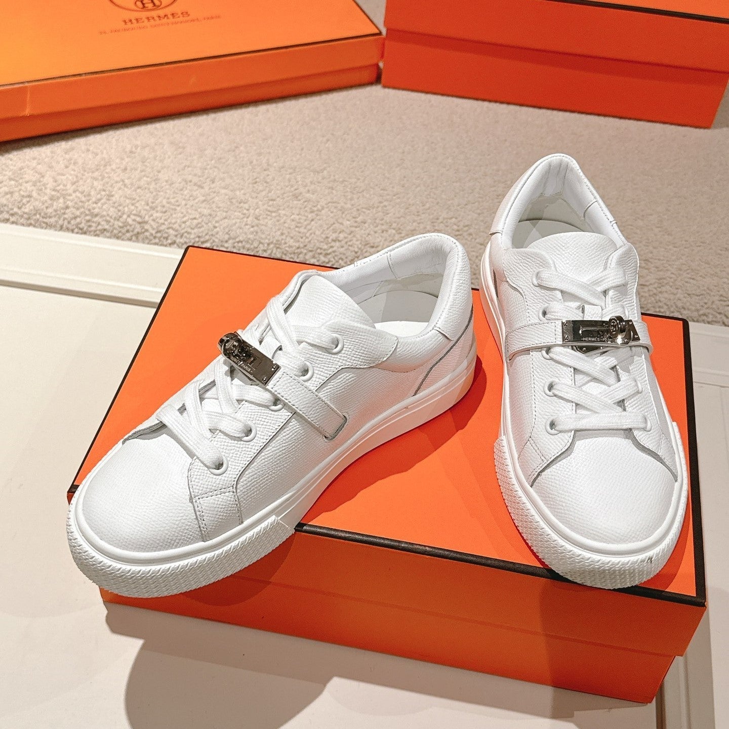 HM Day Sneakers White Togo Leather 577503