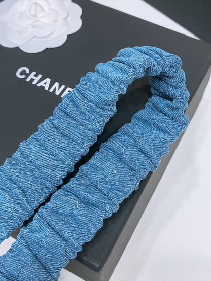 CHANEL DOUBLE C ELASTIC BELT 30MM IN BLUE DENIM GOLD CRYSTAL BUCKLE