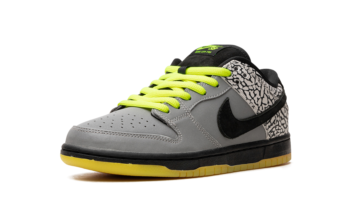 SB Dunk Low Premium QS "DJ Clark Kent - 112" 504750 017
