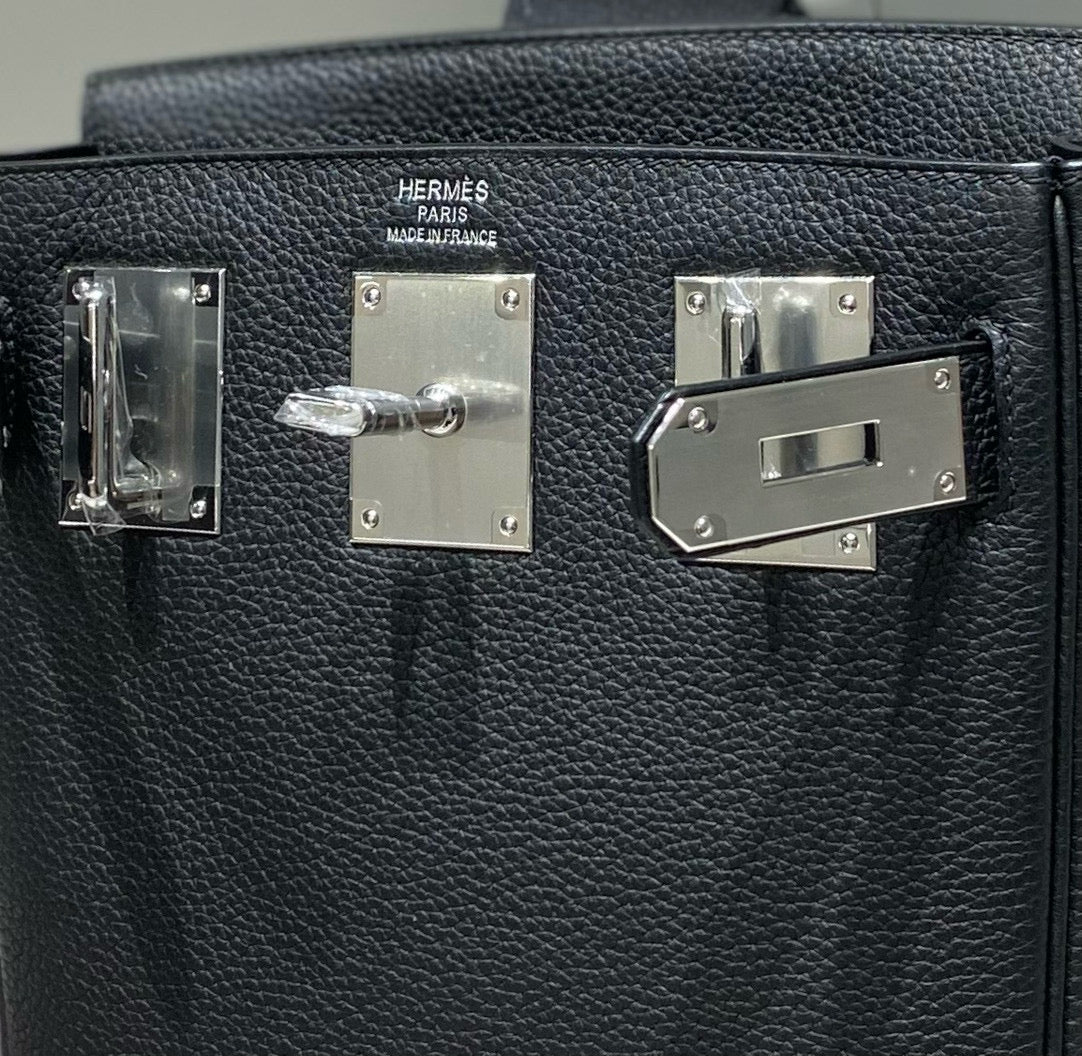 HM HAC A DOS PM 26CM BLACK TOGO LEATHER SILVER HARDWARE