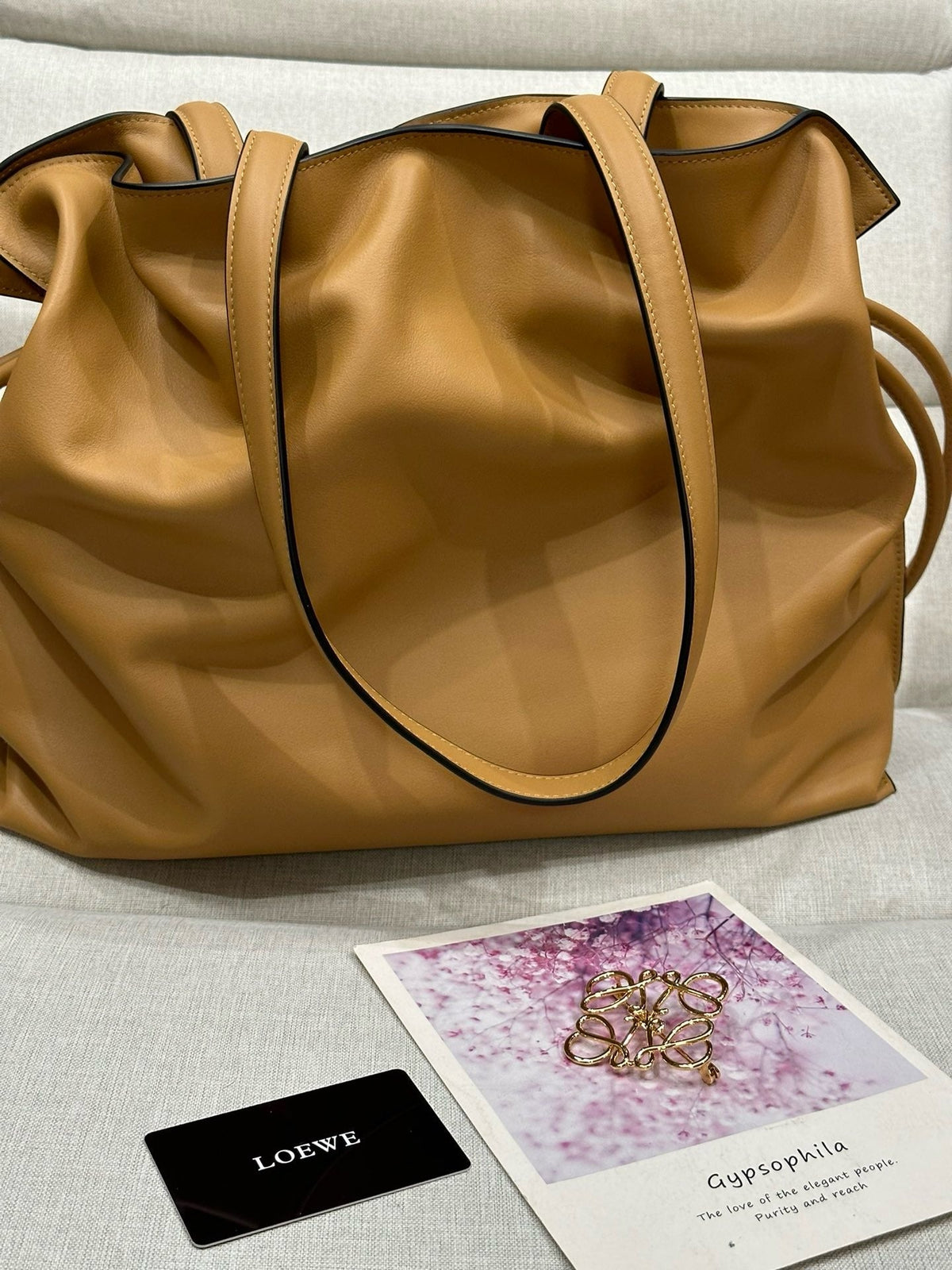 Loew Beige Large Flamenco Puffer Shoulder Bag