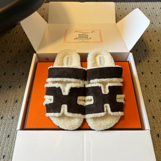 HM Chypre Sandal Brown White Shearing Leather