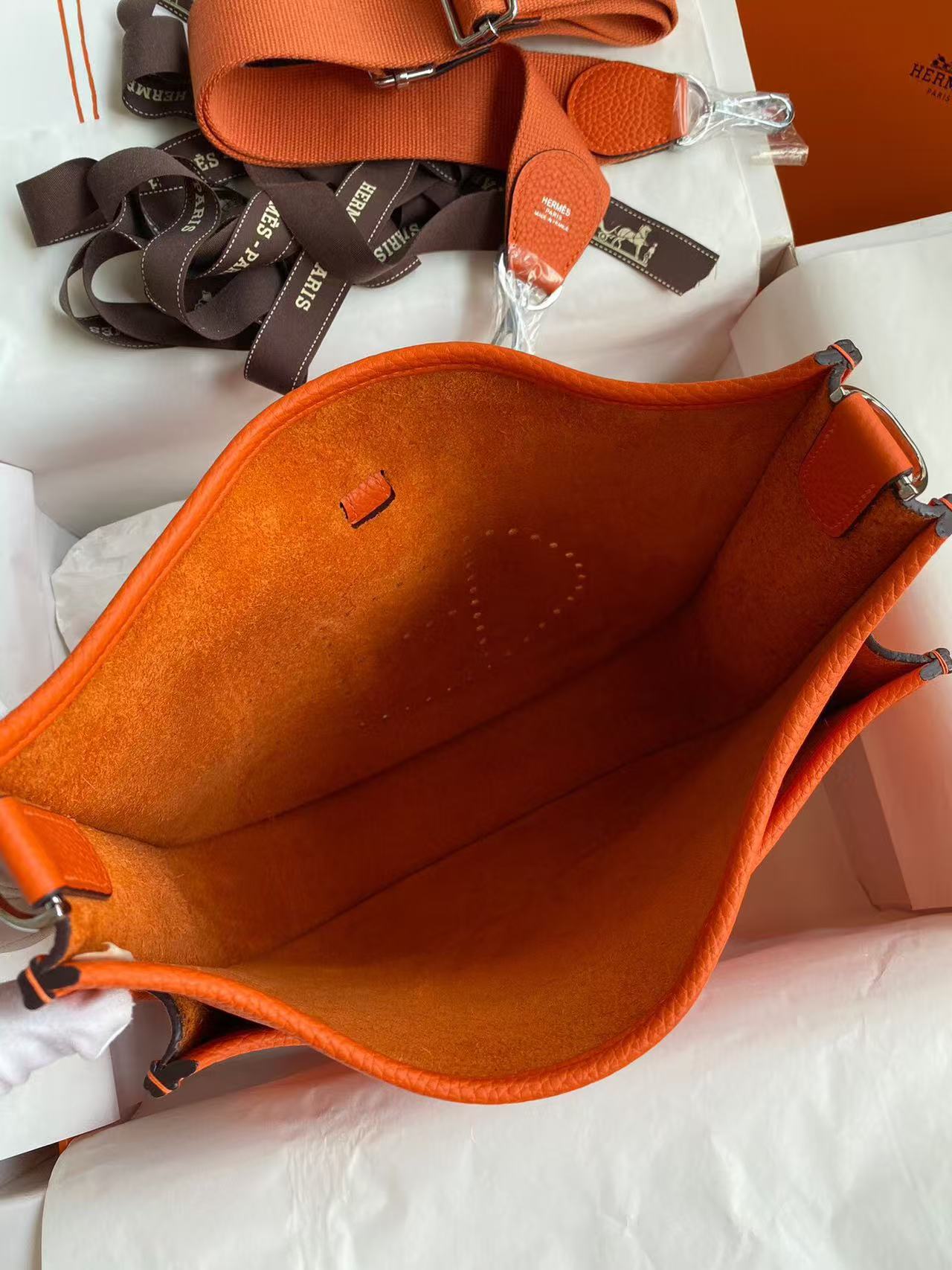 Evelyne 29cm Orange Togo