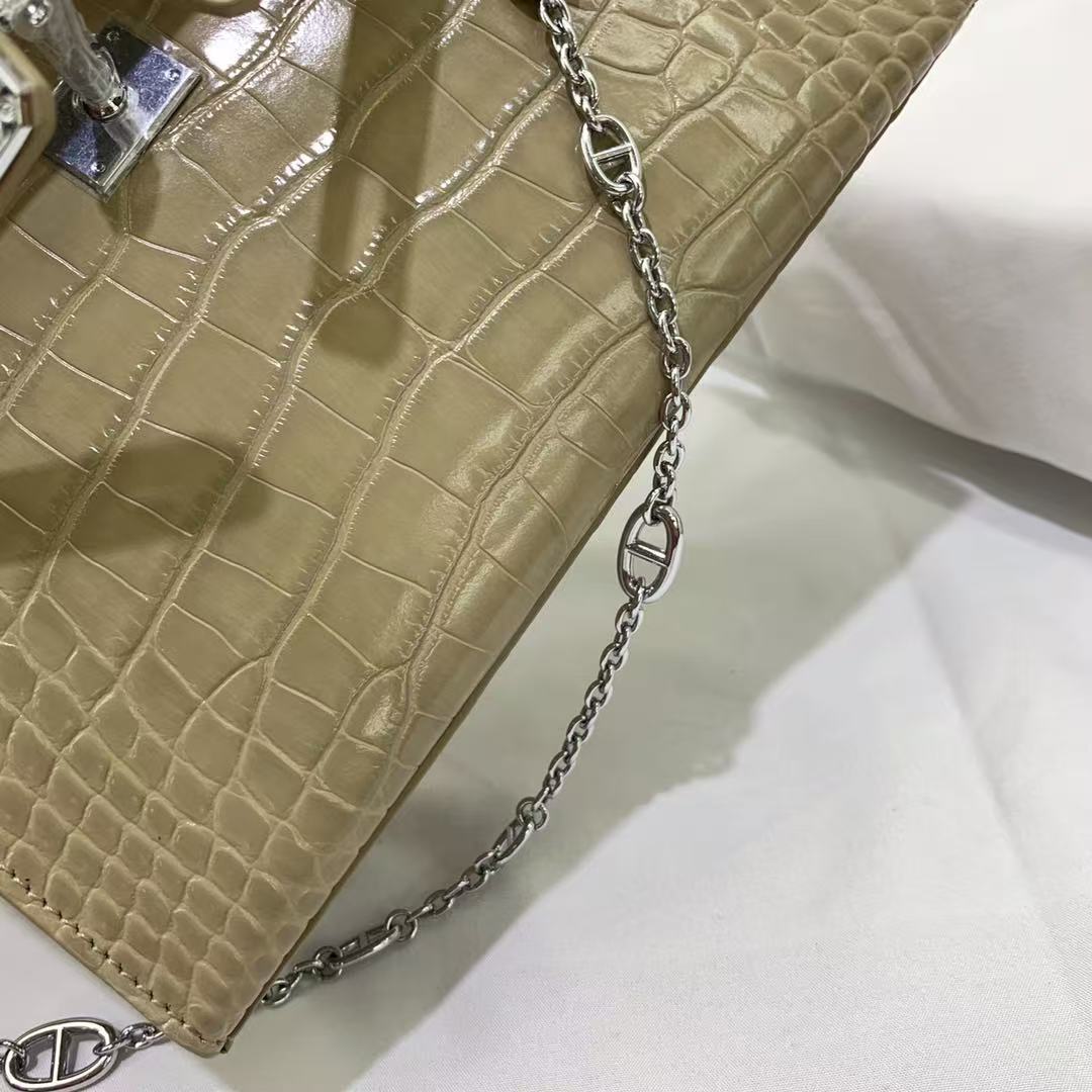 HM Kelly 22cm Gris Tourterelle Crocodile Leather (12 day production)