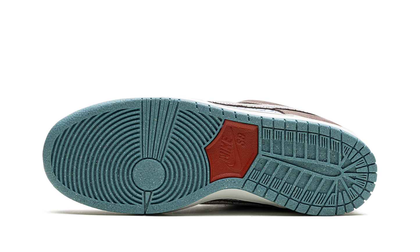SB Dunk Low "Big Money Savings" FZ3129 200
