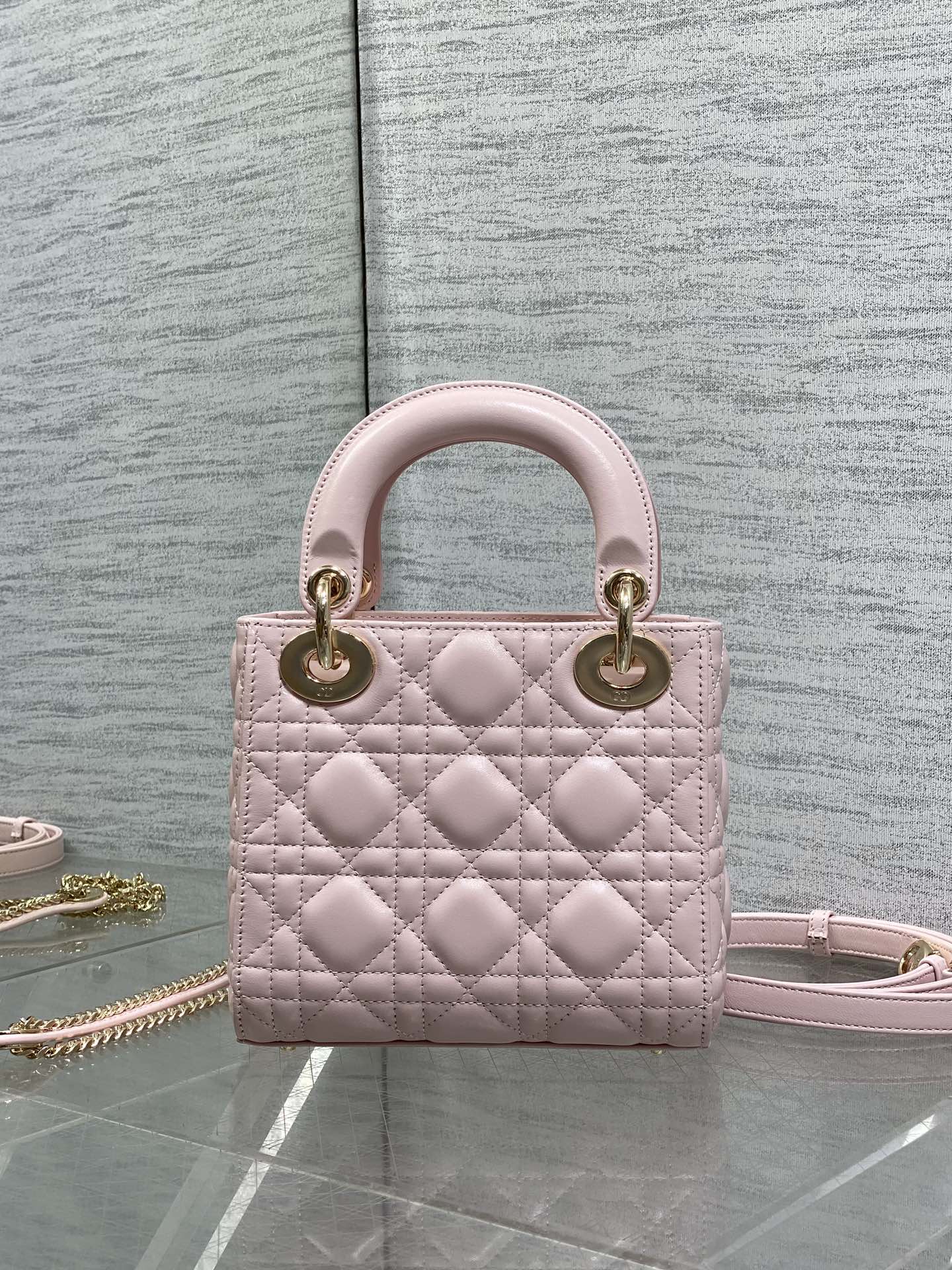 Dior 2026 Bow Lady Dior Pink Cannage Lambskin With Gold Charm 286609