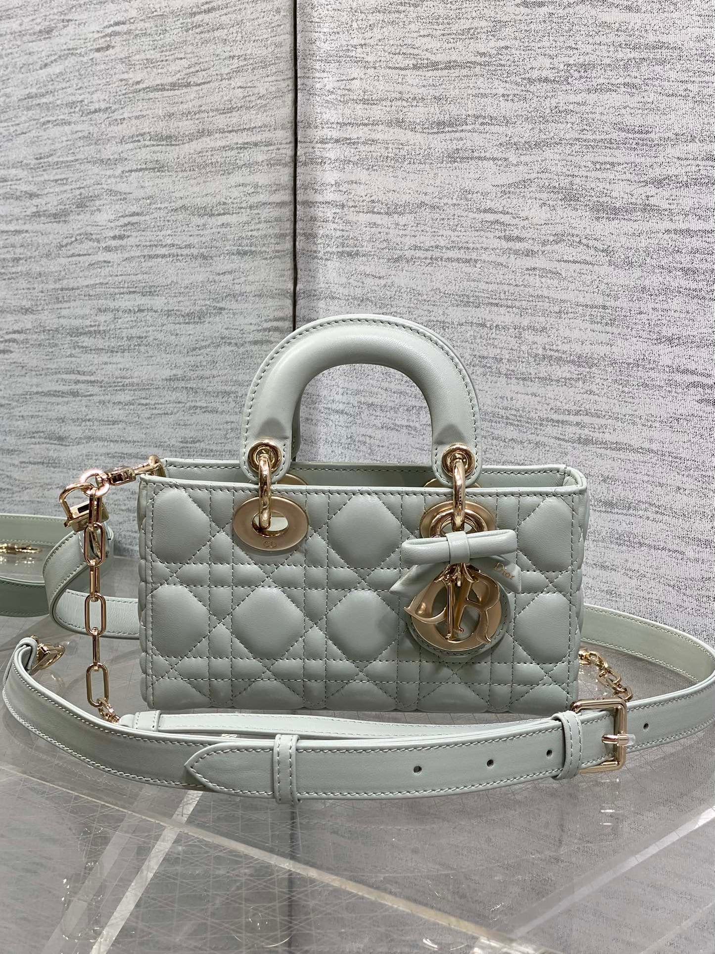 Dior 2026 Bow Lady D-Joy Lily Green Cannage Lambskin 286525