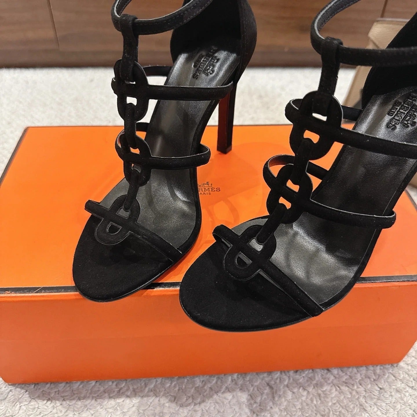 HM 26ss High Heels Sandals 70 Black Suede 686011