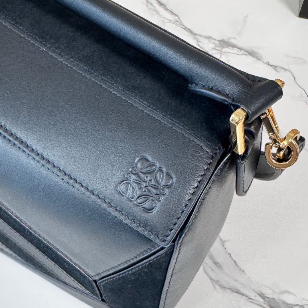Small Puzzle Bag Black Calfskin Suede