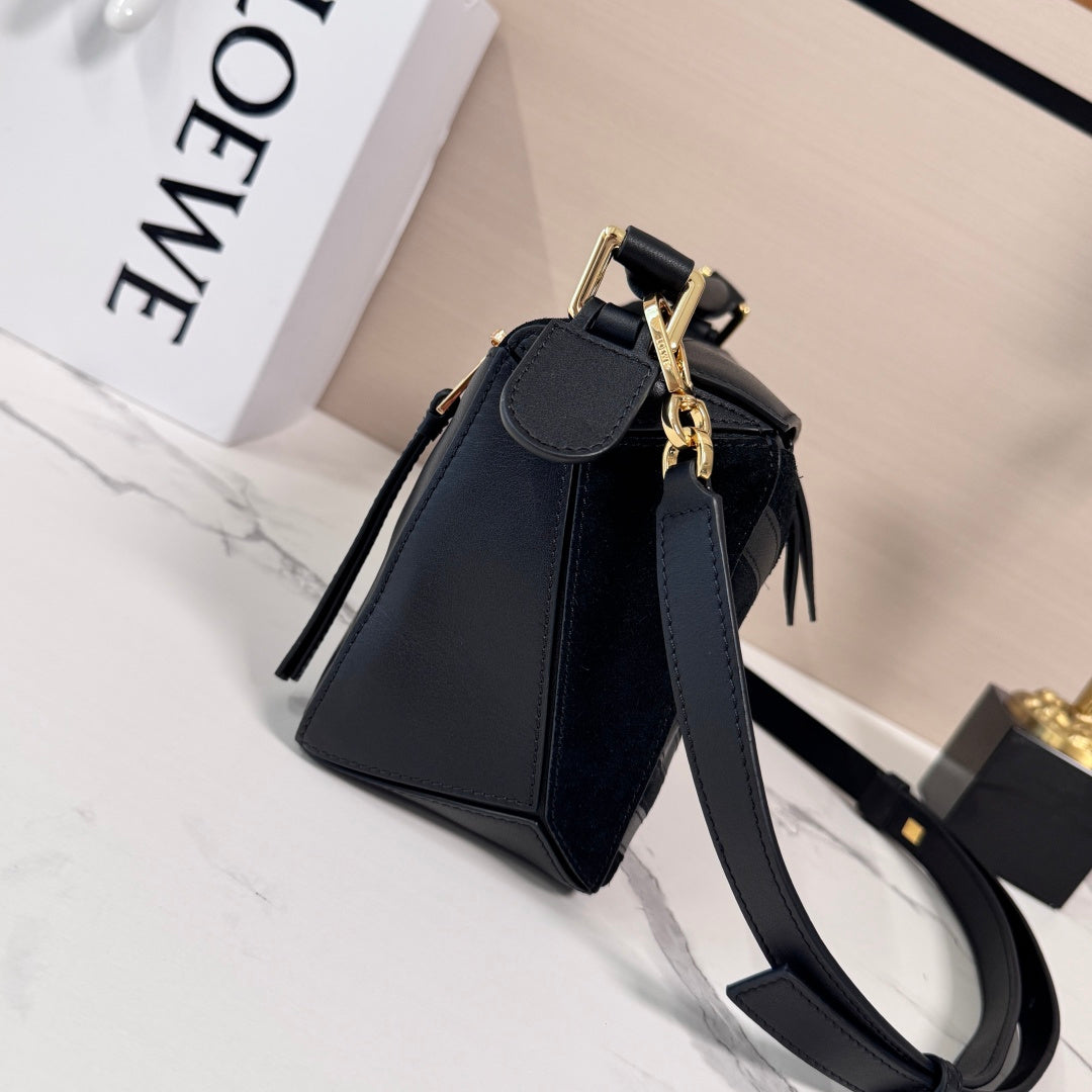 Small Puzzle Bag Black Calfskin Suede