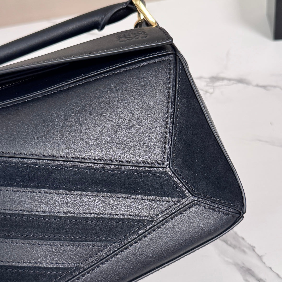 Small Puzzle Bag Black Calfskin Suede