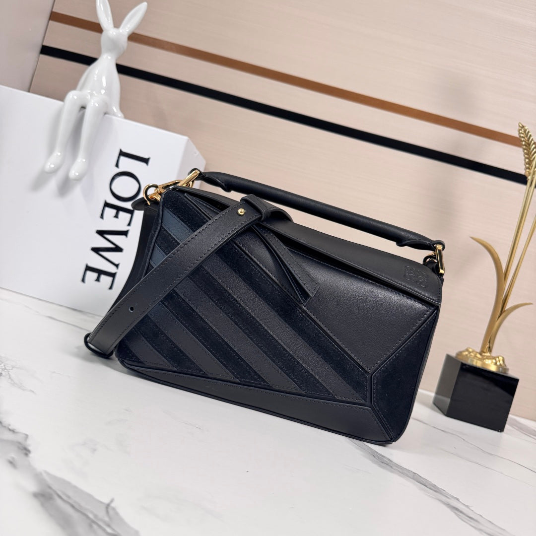 Small Puzzle Bag Black Calfskin Suede