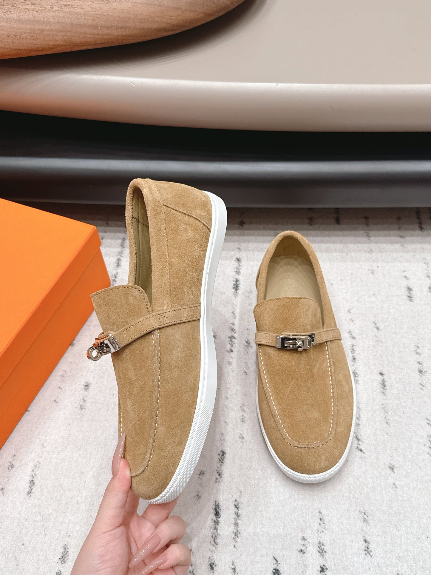 HM 26s Kelly Paris Loafers Light Brown Suede Silver Hardware