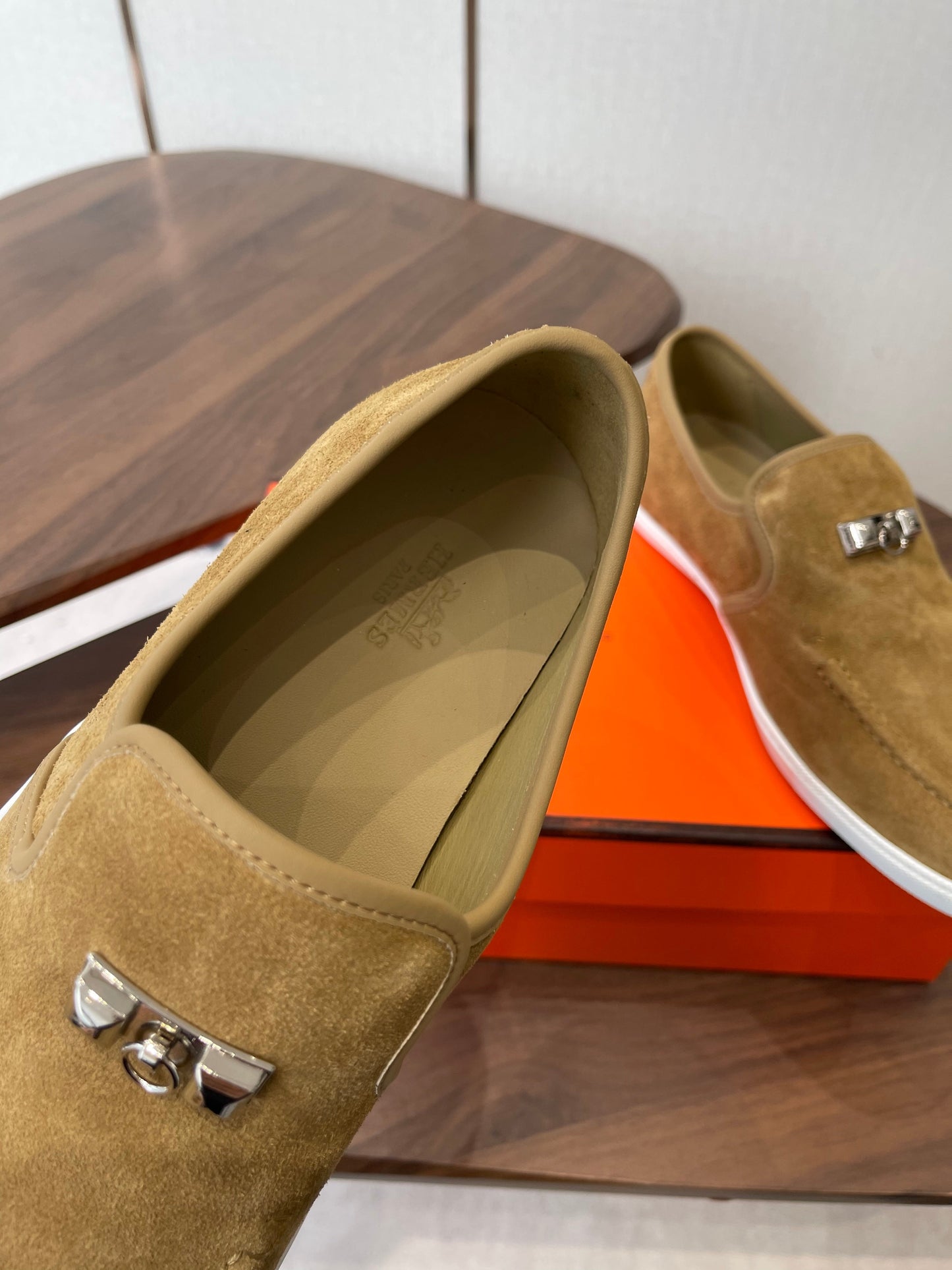 HM Jour Loafers Dark Khahi Suede 579012