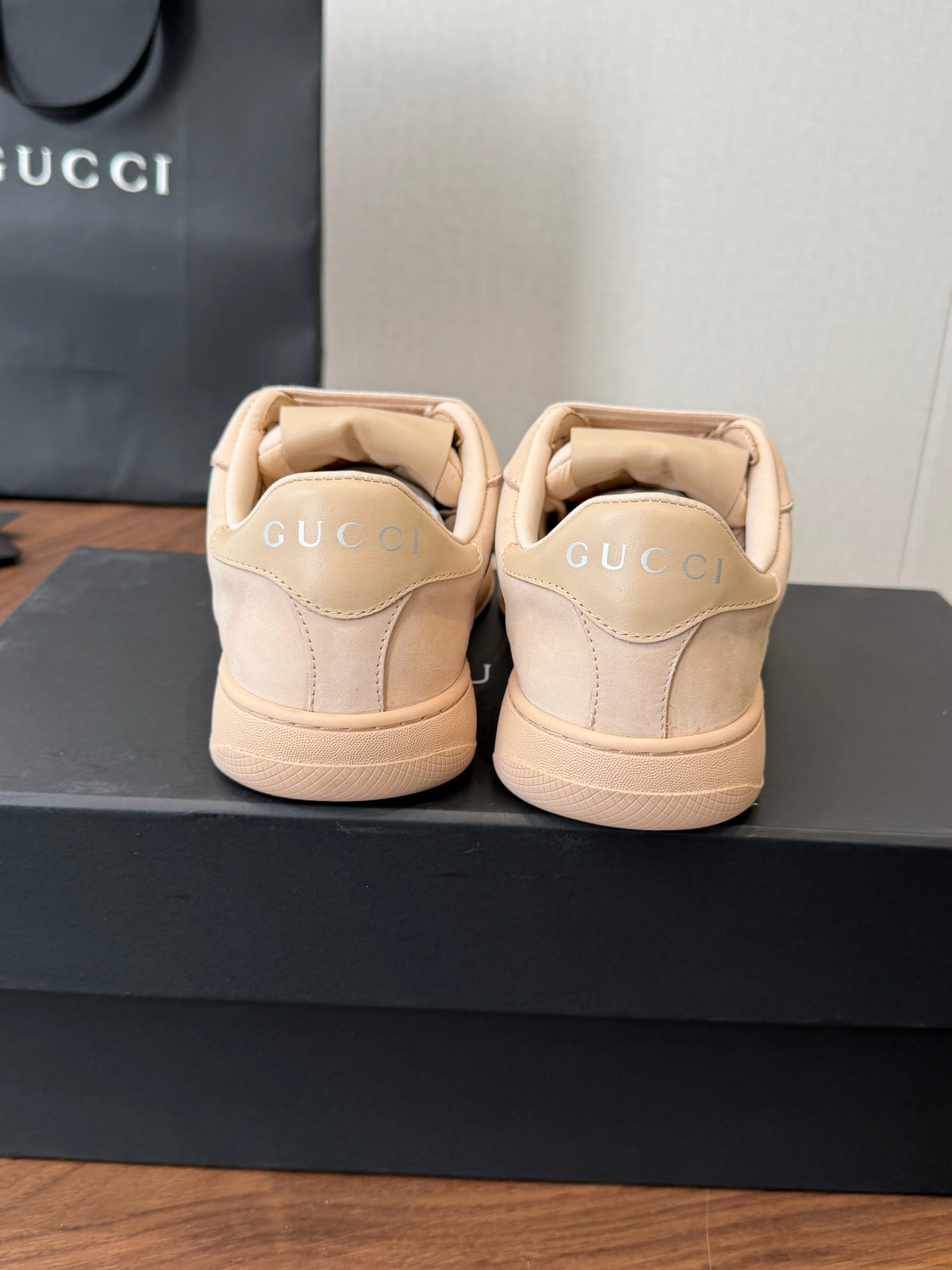 GG 26s Screener Sneaker Beige Padded Nylon 102152