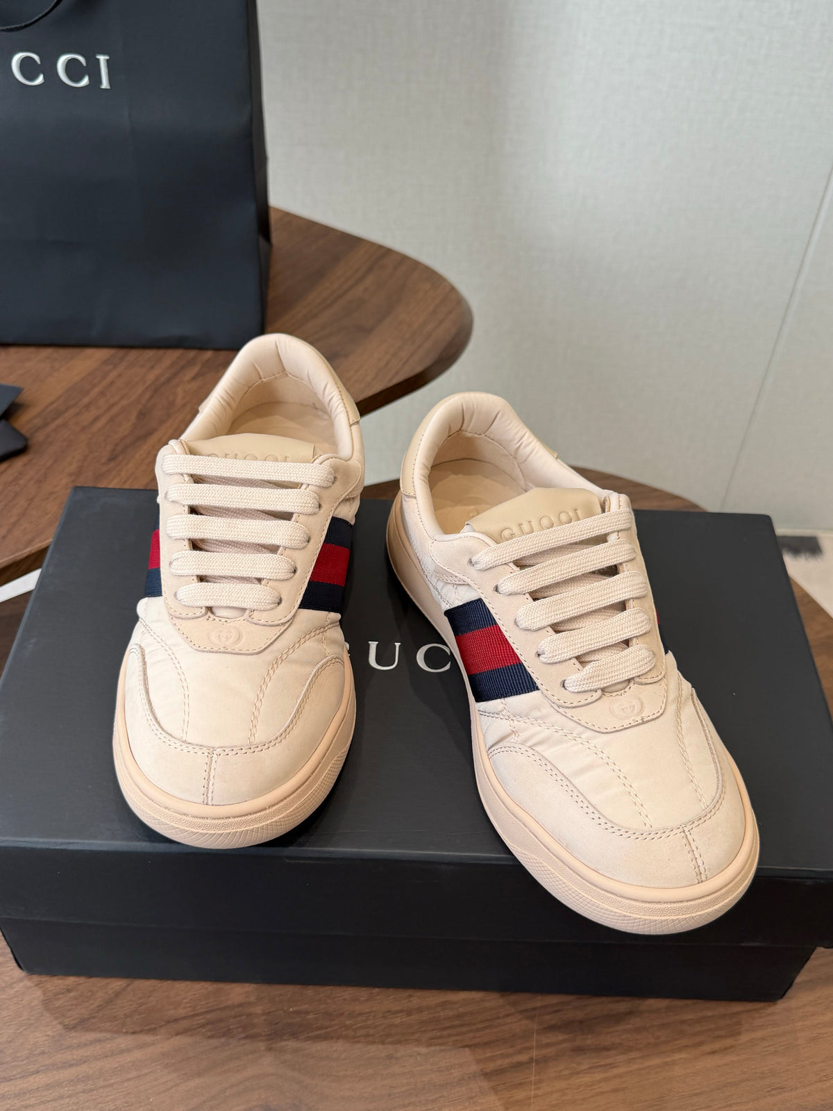 GG 26s Screener Sneaker Beige Padded Nylon 102152