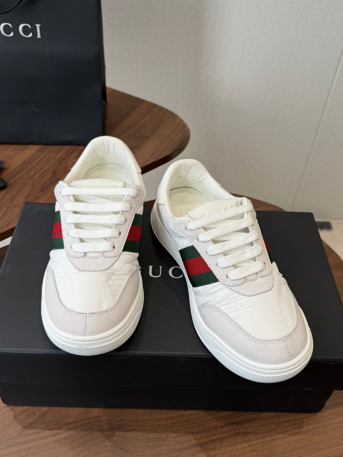 GG 26s Screener Sneaker White Padded Nylon 102153