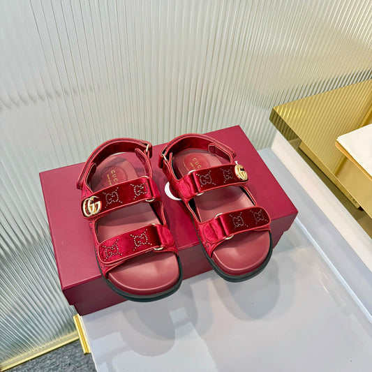 GG 26s Dad Sandals Red Leather Velvet 714863