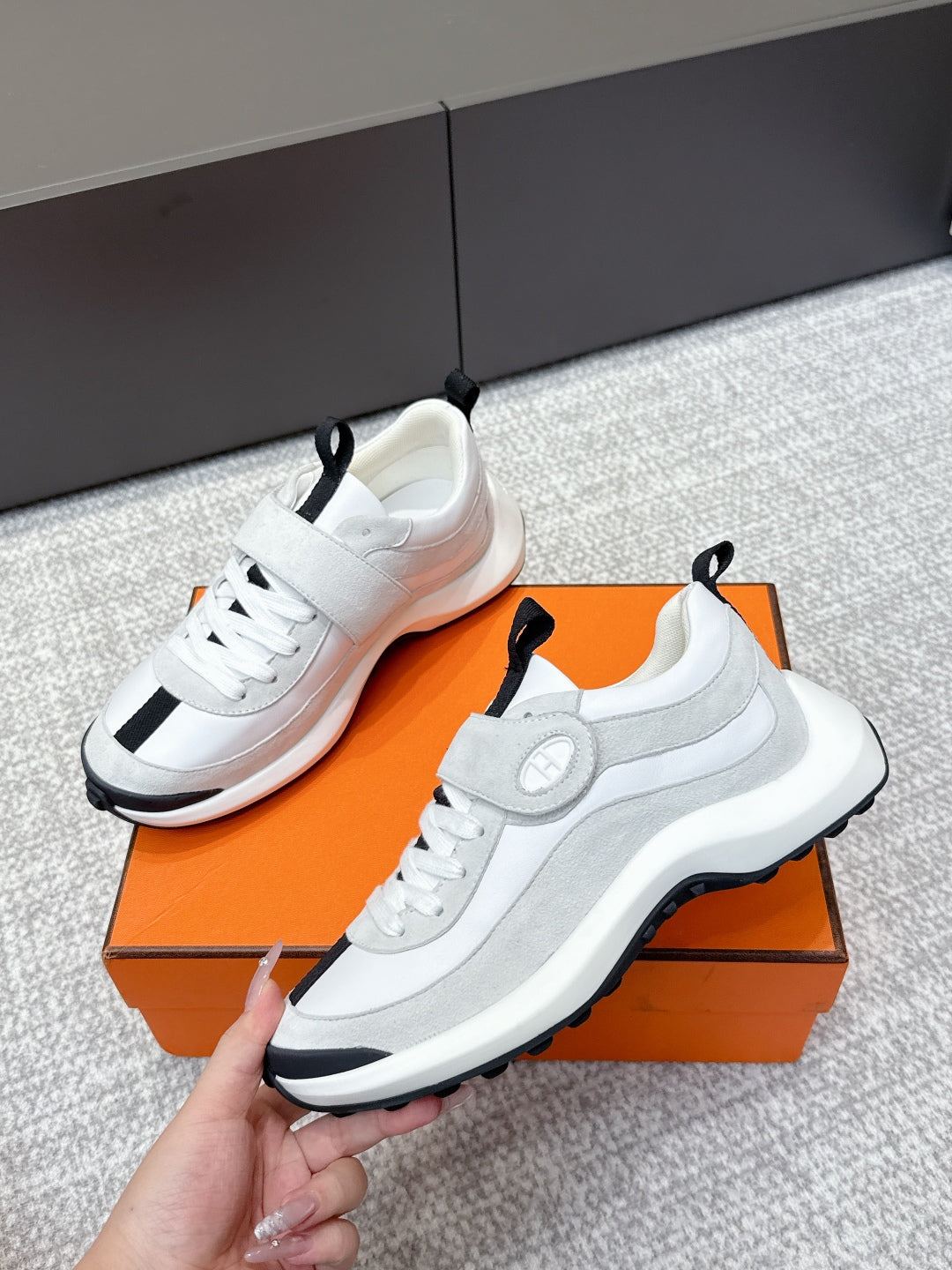 HM 25s Loop Sneaker Gray White  Suede Lamskin 462188