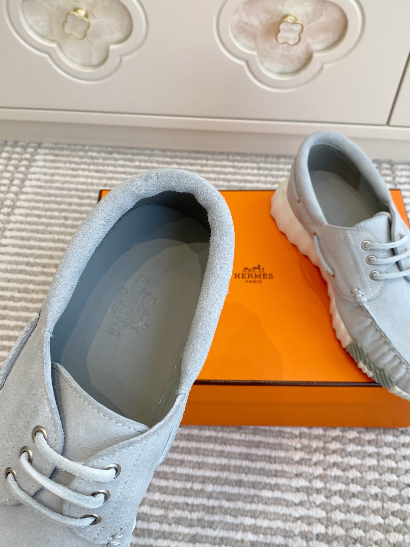 HM Ketch Sneakers Light Grey Suede