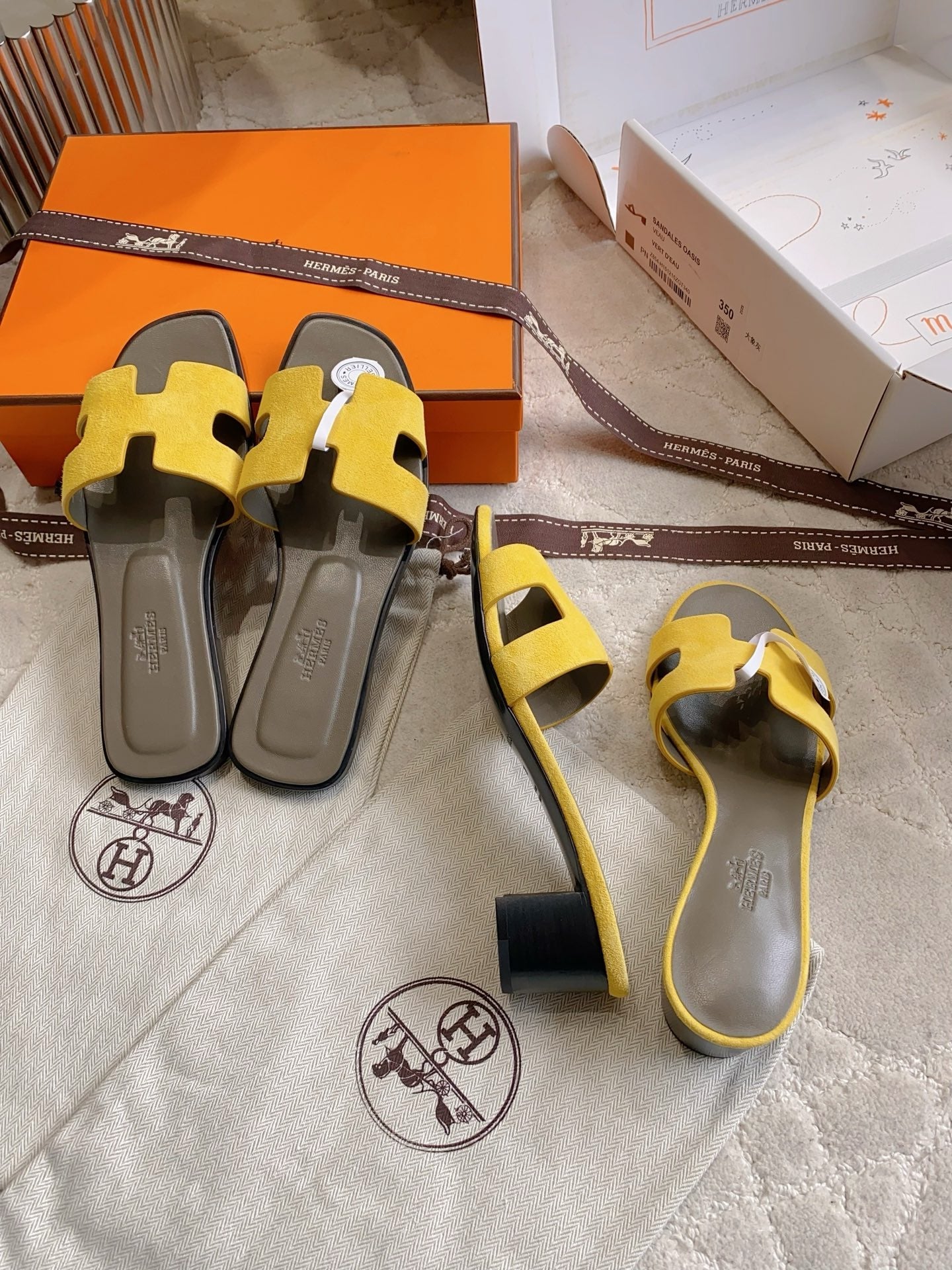 HM 26s Oran Sandal Yellow Suede 724291