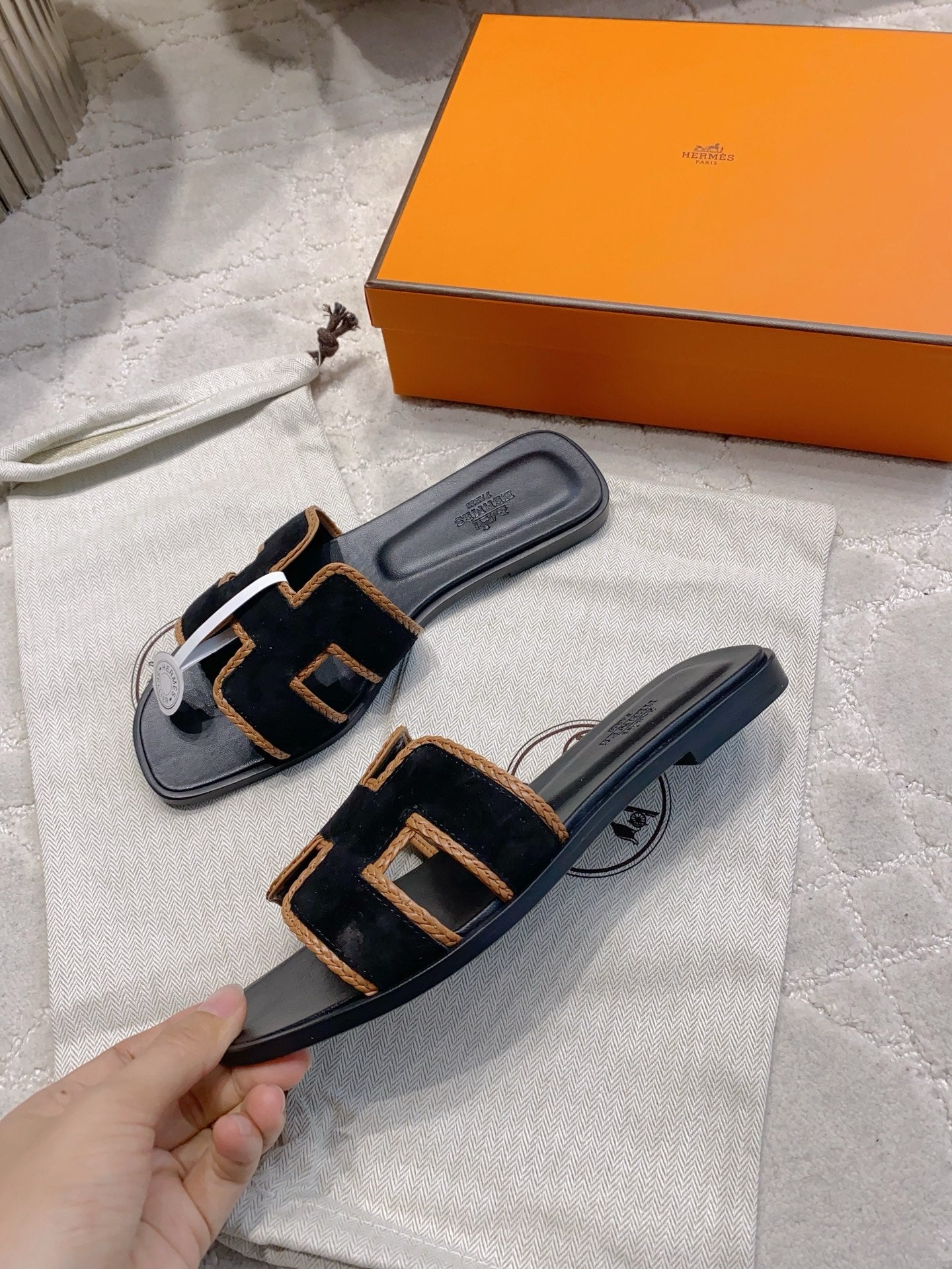 HM 26s Oran Sandal Black Suede Goatskin 724344