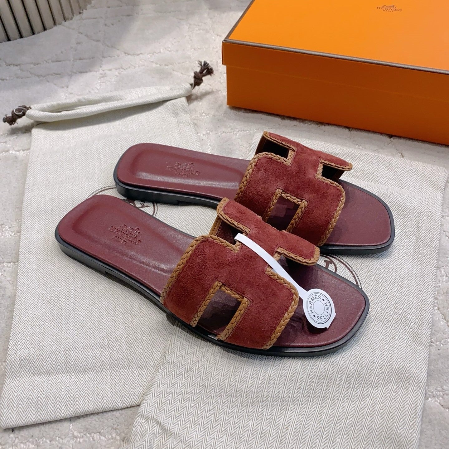 HM 26s Oran Sandal Burgundy Suede Goatskin 724345