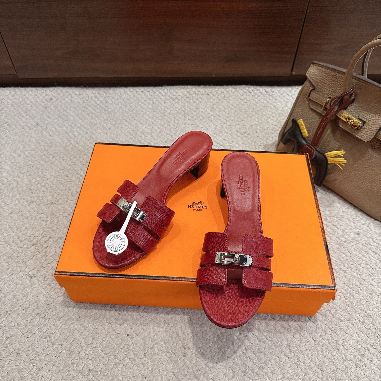 HM Kelly Buckle Sandals 5cm Burgundy Leather 805001