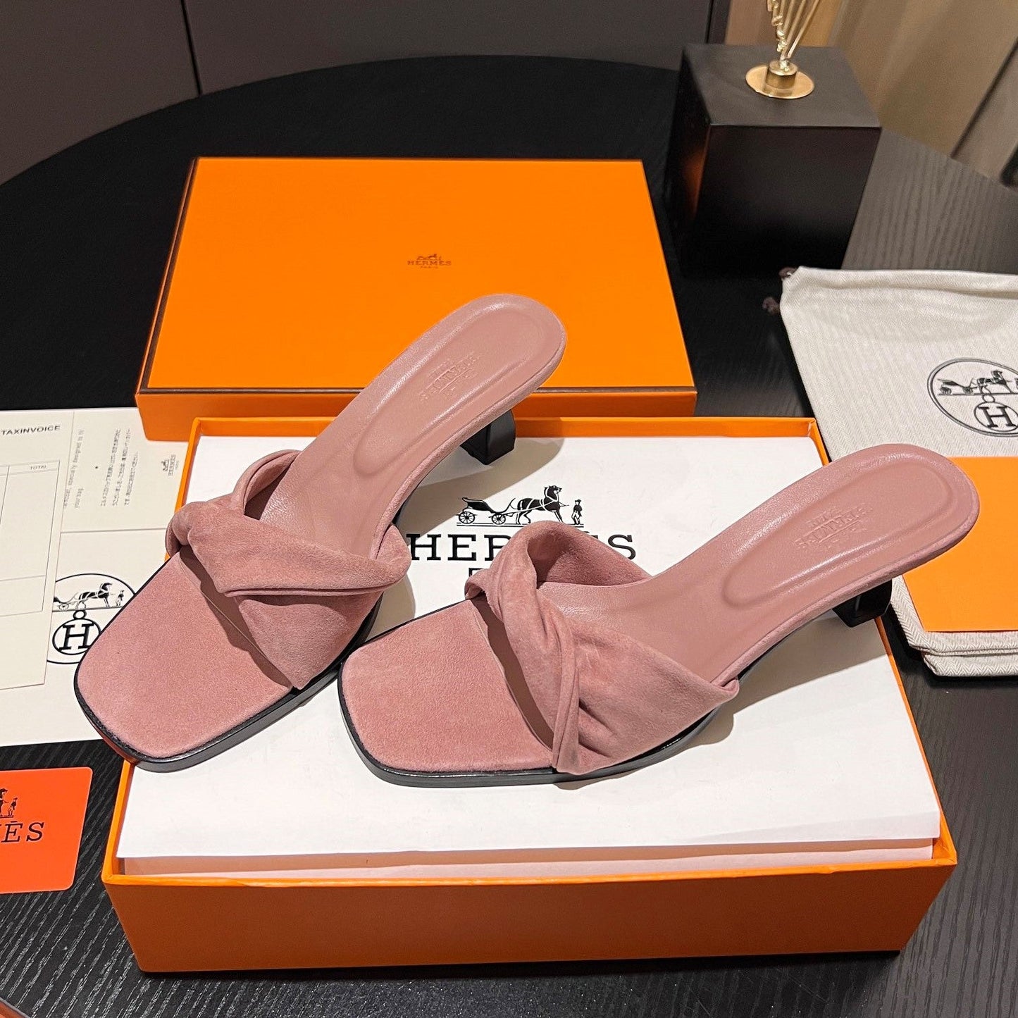 HM Giny Sandal 5.5 Rose Nude Suede Calfskin 680059